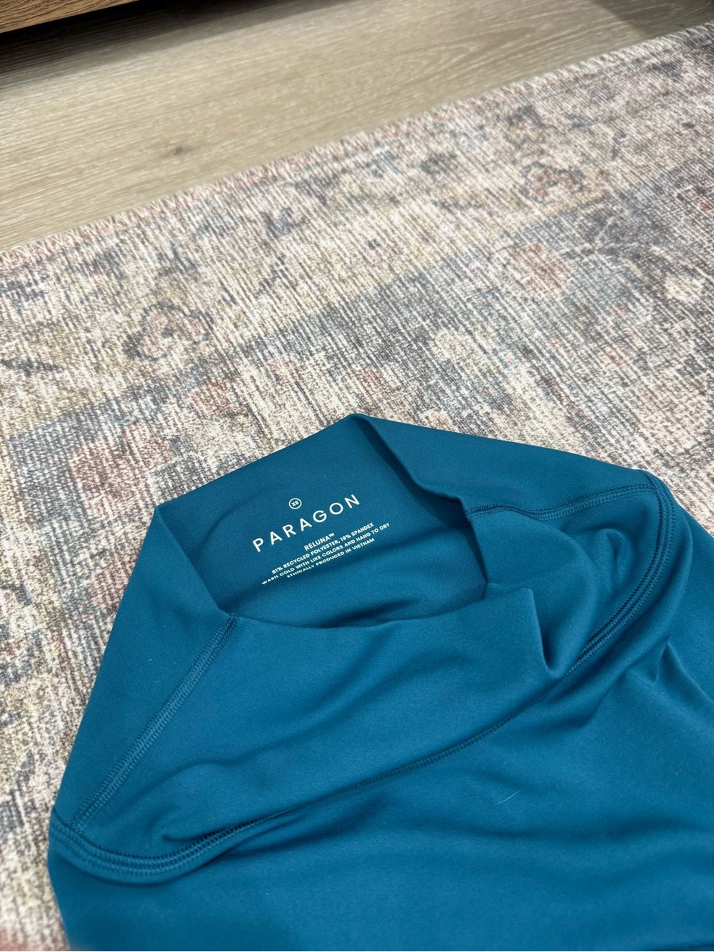 Paragon Fitwear Set - Picture 4 of 9